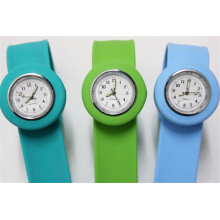 Yxl-879 Disponible2016 Nueva Moda Estilo Mixto Reloj de Dibujos Animados Niños Reloj de pulsera de Cuarzo de Silicona Slap Lindo Regalo de La Venta Caliente